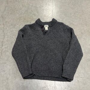 L.L. Bean Vintage Women’s Dark Charcoal Lambswool Sweater